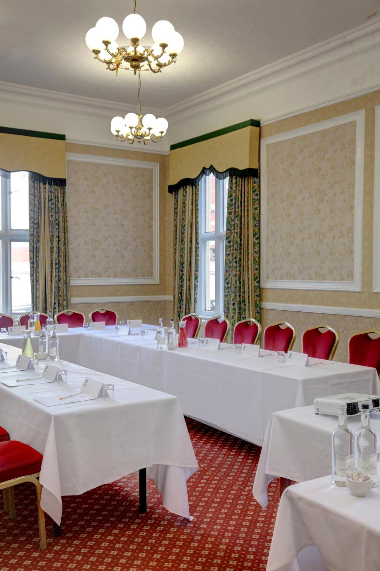 Crewe Arms Hotel Kültér fotó